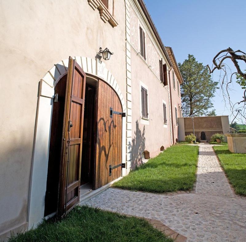 La Gabelletta Guest House Амелиа Екстериор снимка